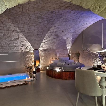 Malolu Luxurysuite ออสตูนี ภายนอก รูปภาพ