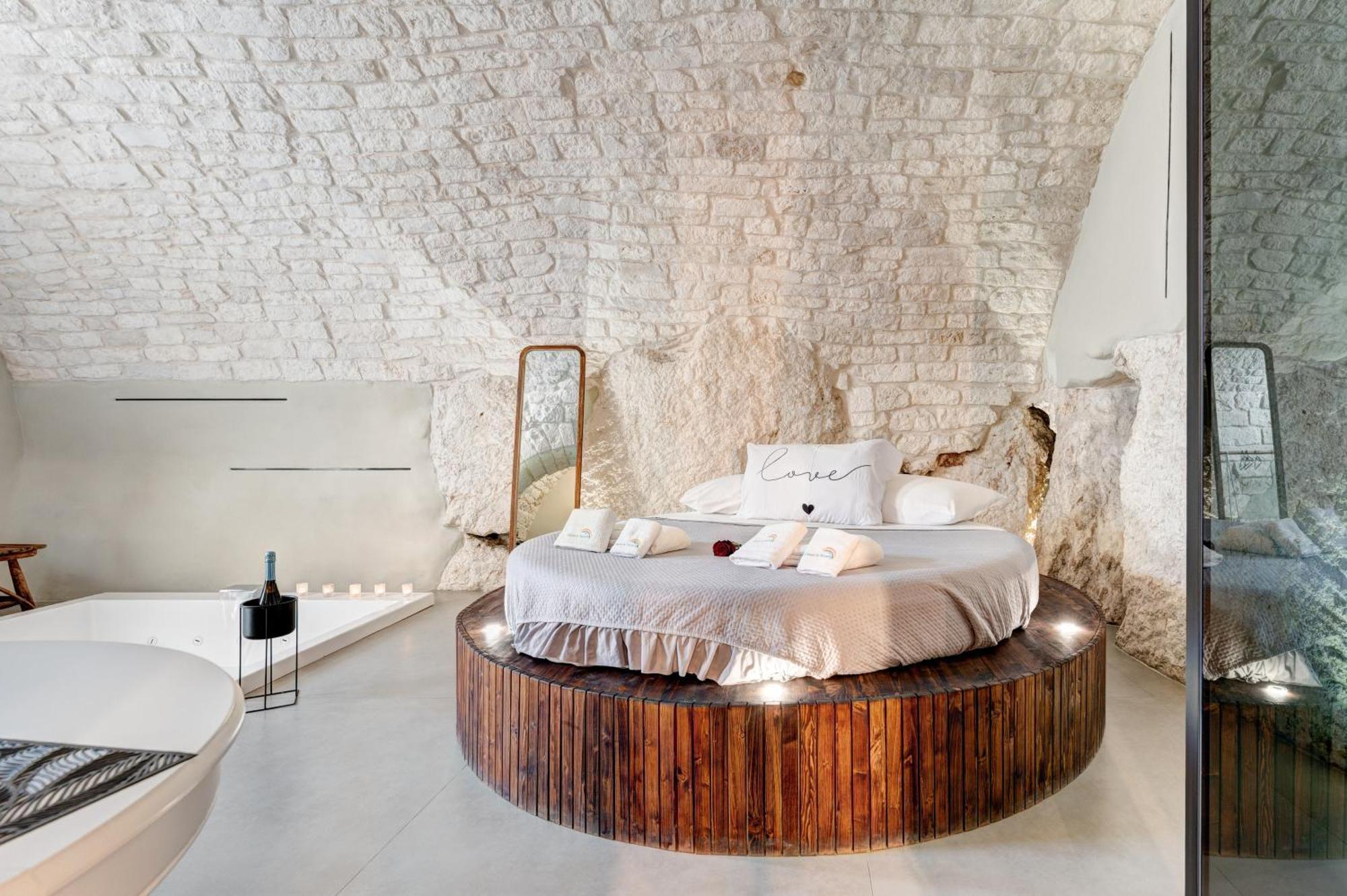 Malolu Luxurysuite ออสตูนี ภายนอก รูปภาพ