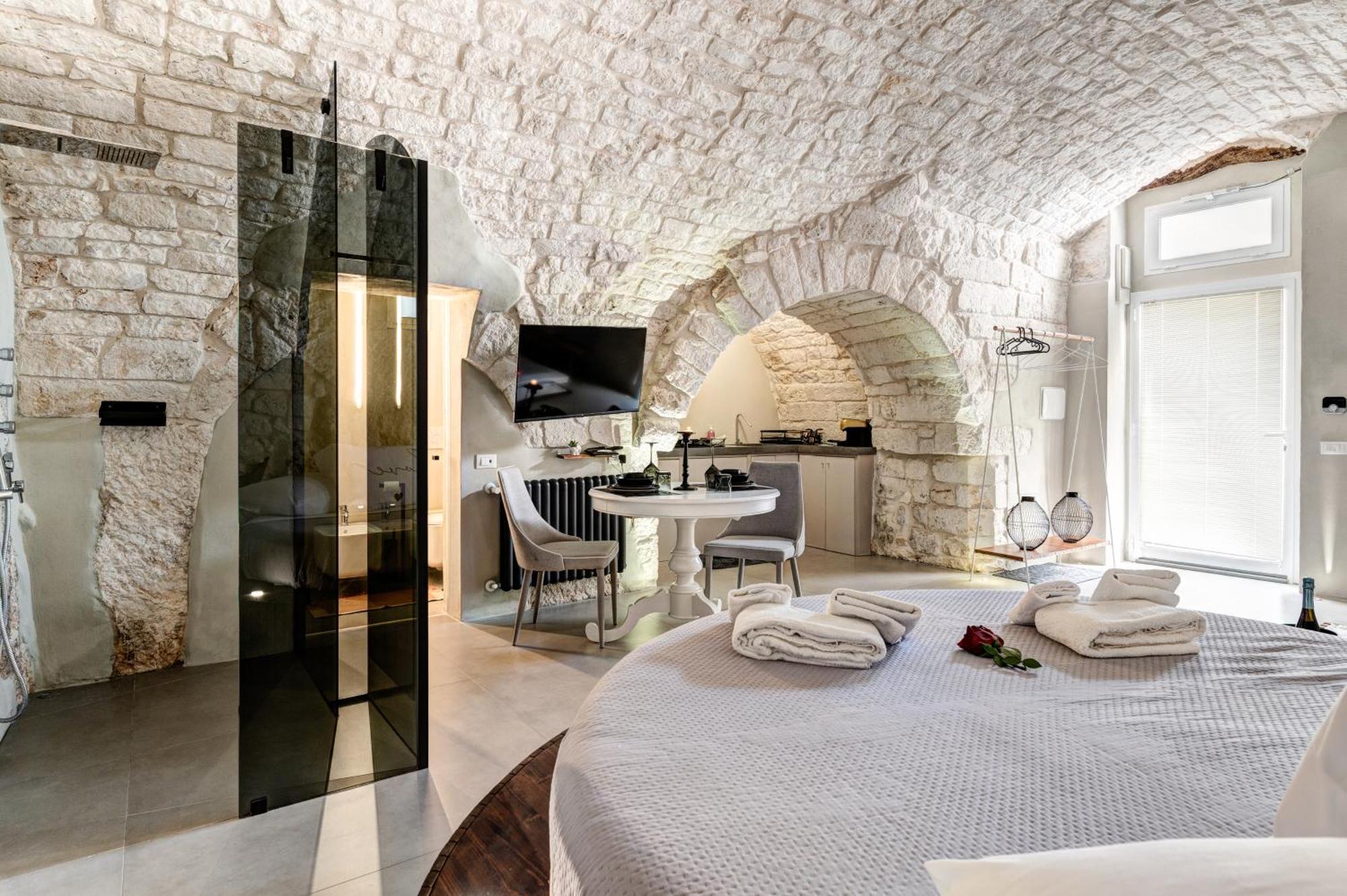 Malolu Luxurysuite ออสตูนี ภายนอก รูปภาพ