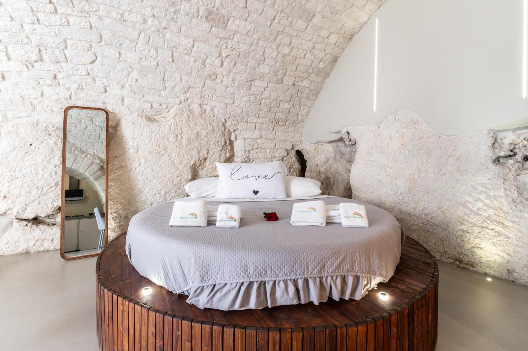 Malolu Luxurysuite ออสตูนี ภายนอก รูปภาพ